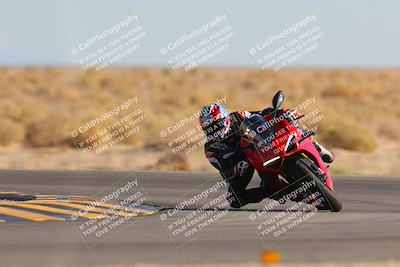 media/Dec-14-2023-Racers Edge (Thu) [[2b7ed58cb2]]/B Group/Session 4 (Turn 16)/